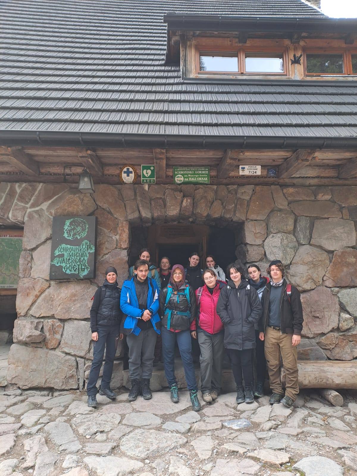 Zdjęcie SKKT Tatry 2025 1a1733a30-368d-4d2e-a537-de076ebce0fe.jpg w galerii SKKT w Tatrach!